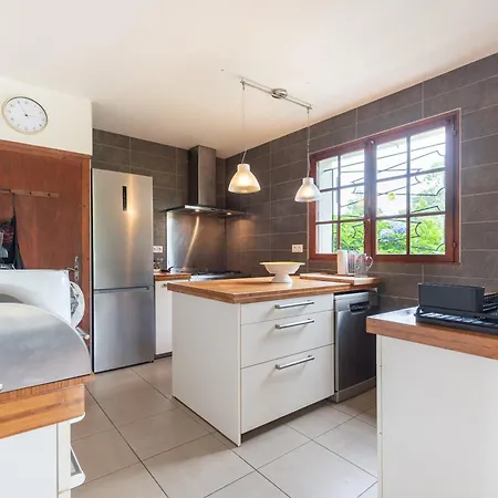 Ferienhaus Delb *